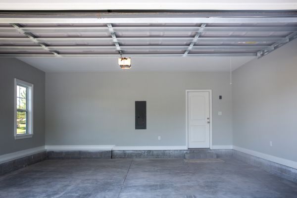 Garage Floor Installation in Arroyo Grande